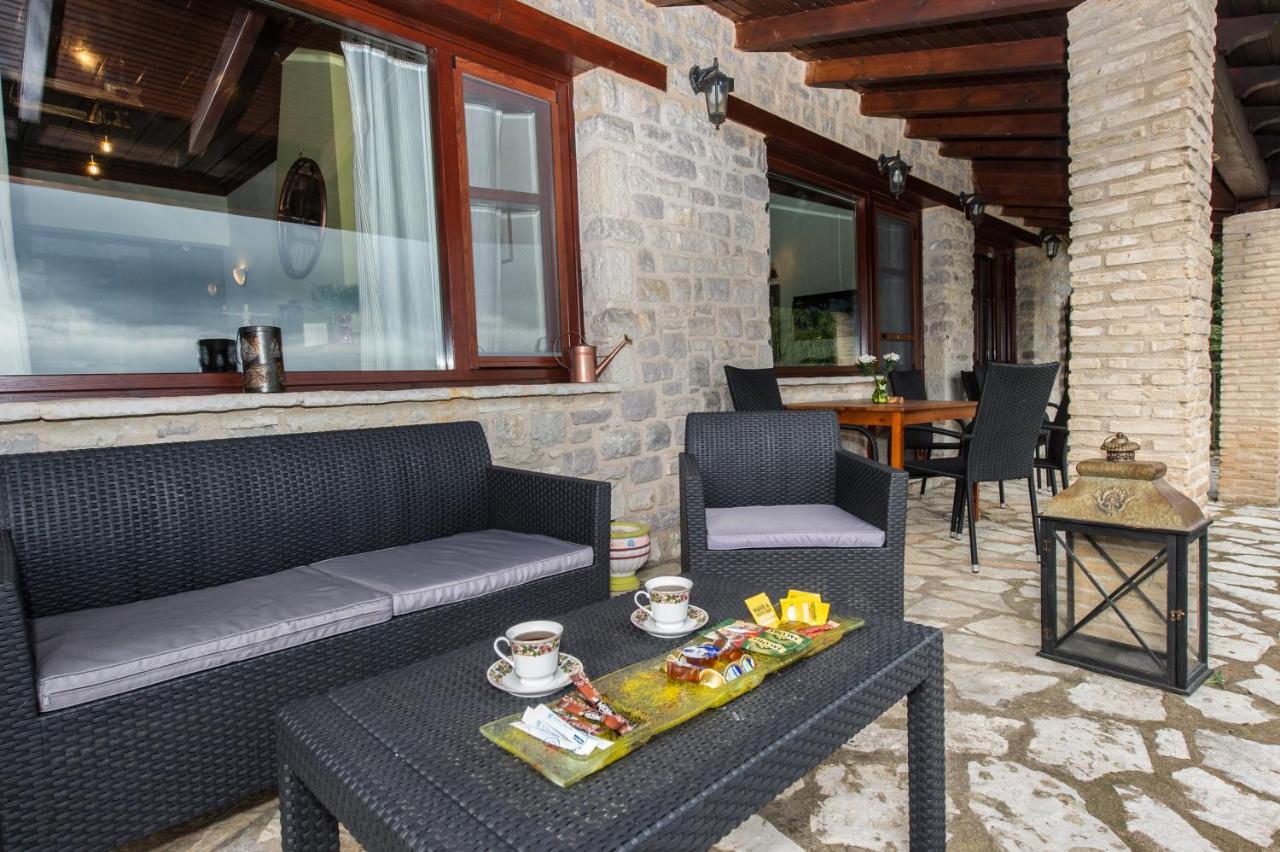 Petra Thea Villa Каритена Экстерьер фото